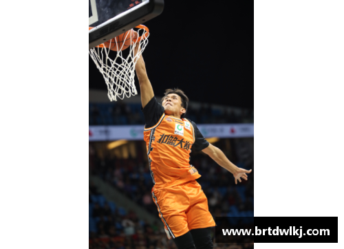 MYBALL迈博临武篮球明星崛起记：从草根到赛场传奇的奋斗历程与荣耀时刻