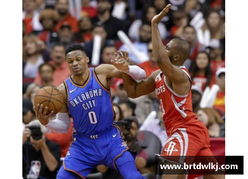 MYBALL迈博官网NBA｜火箭、雷霆重磅交易 保罗、威少互换东家 - 新华社新媒体 - 副本
