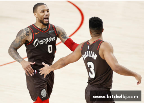 MYBALL迈博官网开拓者球星达米安·利拉德获得赛季最佳球员提名